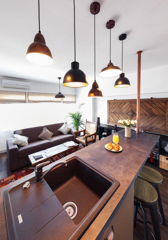 Bohemian Old Town Boutique Apartment 부쿠레슈티 외부 사진
